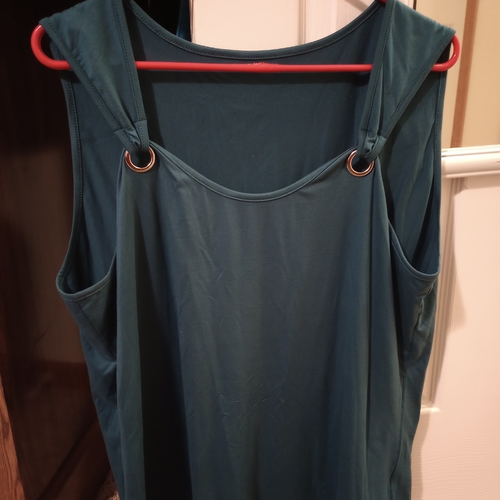 Source Unknown Blue Sleeveless Tank Top with Decorative Rings